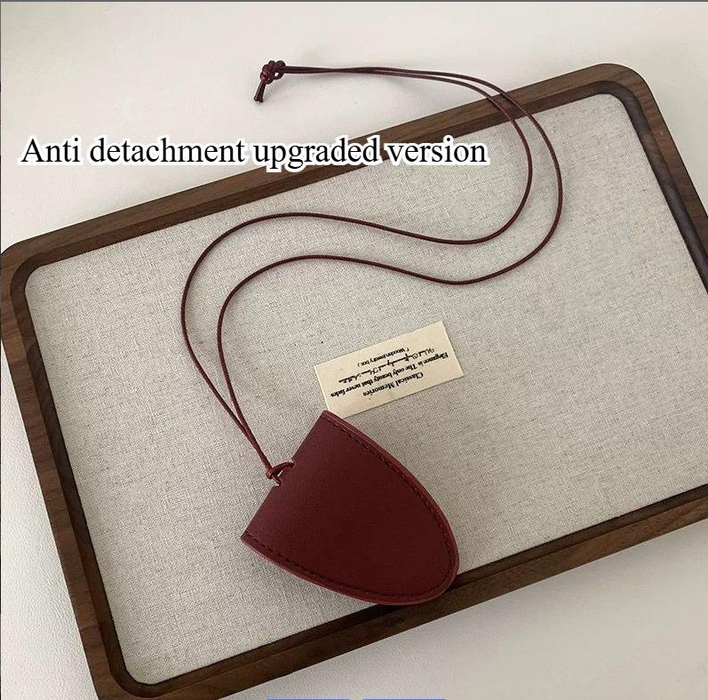 Portable Hanging Neck Glasses Storage Bag Pendant PU Leather Travel Sunglasses Magnetic Bag Accessories for Men and Women
