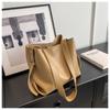 Texture popular shoulder bag new women's casual simple large capacity versatile solid color bucket bag
