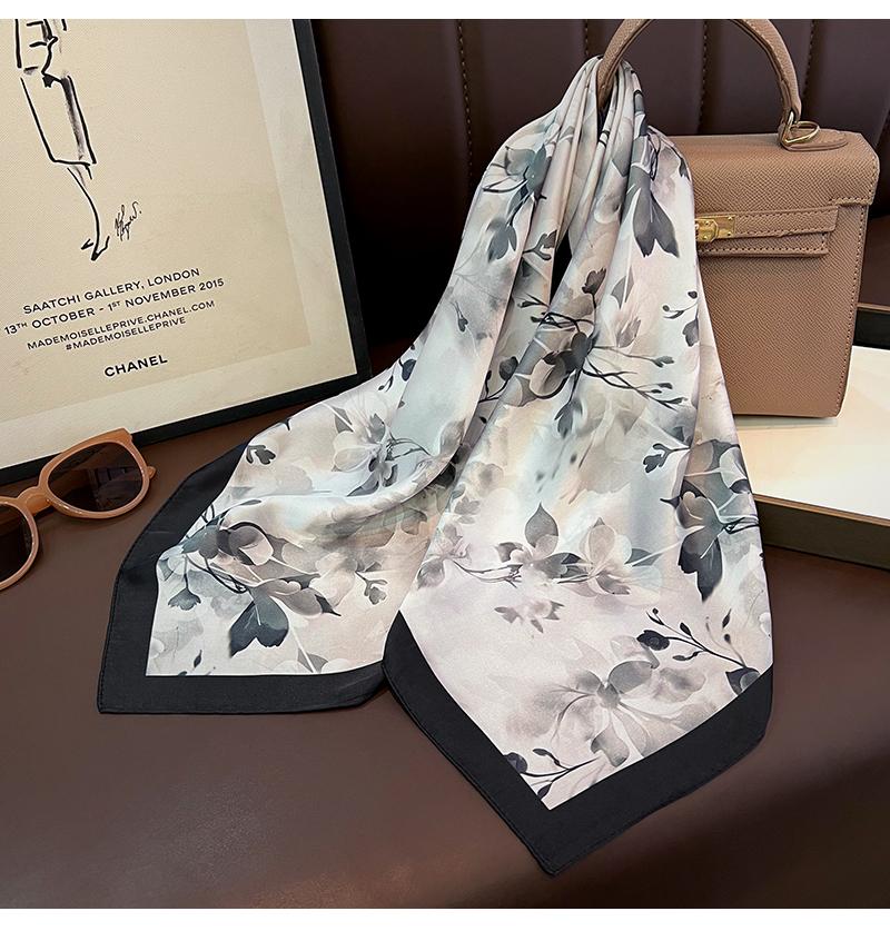 Korean Style Floral Printed Small Square Scarf Women Summer Spring Versatile Neck Scarf