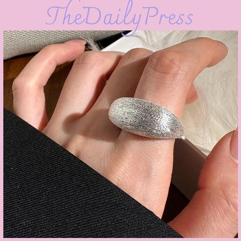 Fashionable Korean Inspired Adjustable Geometry Ring For Women With Unique Textured Finish