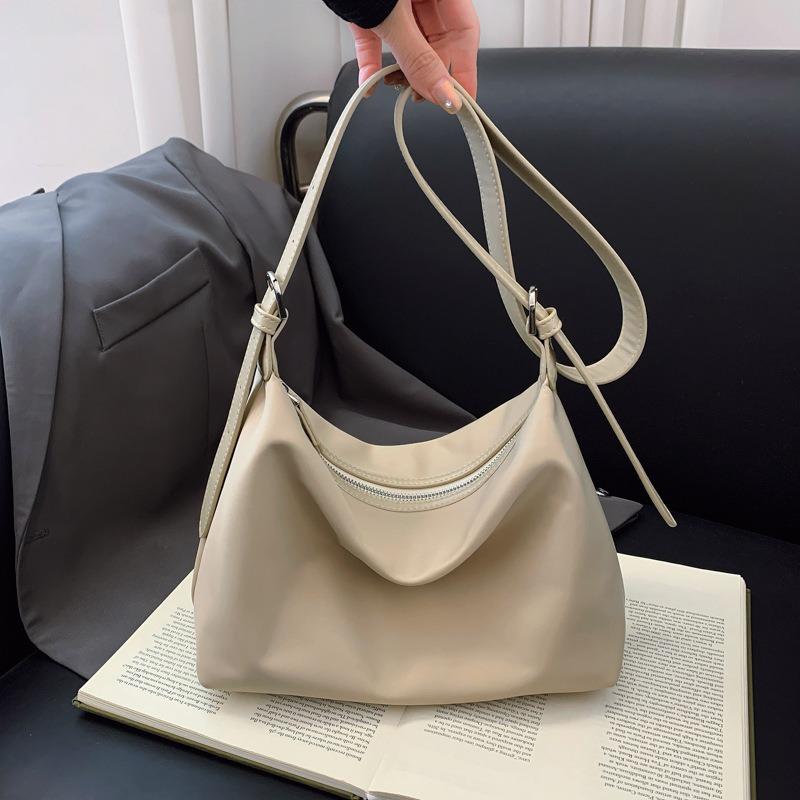 Premium bag women's cloth bag new niche dumpling bag versatile shoulder messenger bag