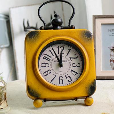Retro Vintage Square Wrought Iron Clock Home Desktop Decoration Iron Small Clock For Home