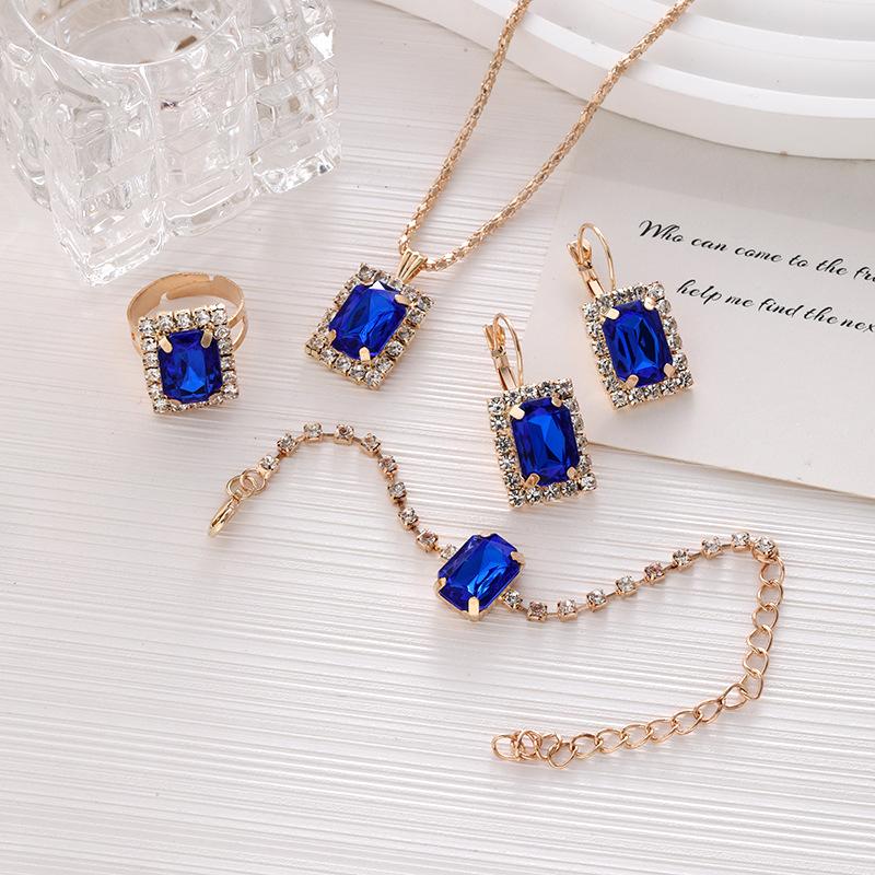 4pcs Set Luxury Charm Micro-inlay Rhinestones Square Crystal Necklace Ring Bracelet Earrings Set for Women Bride Wedding Jewelry