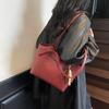 Retro bag women's large-capacity new autumn and winter versatile simple shoulder bag fashionable commuter tote bag