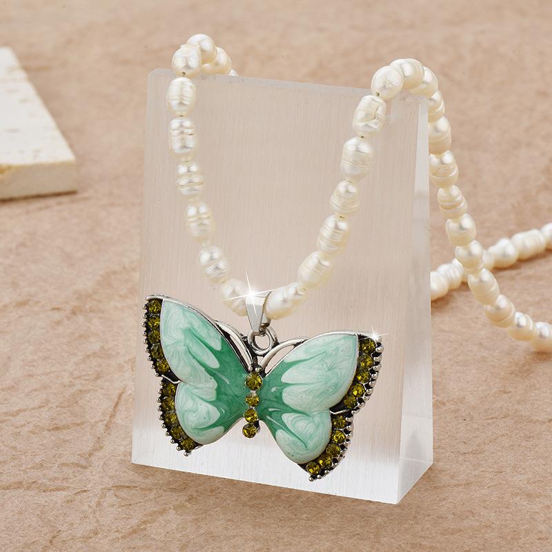 

Fashionable Ins Style Green Butterfly Necklace Featuring Artificial Pearls Crystal