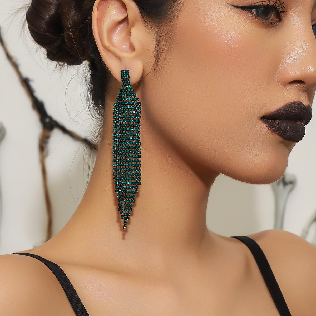 Длинные серьги с бахромой геометрического дизайна, модные универсальные серьги-гвоздики