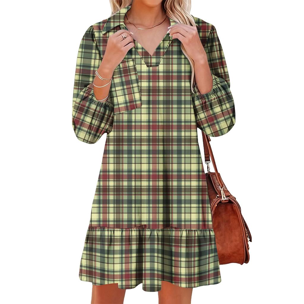 Women's fashionable and elegant long-sleeved V-neck pocket plaid print dress