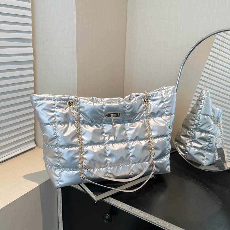 Bag Women's Large-capacity New High-end Textured Shoulder Bag Pleated Plaid Class Commuter Tote Bag