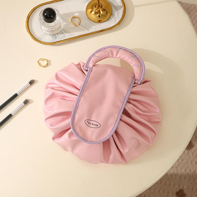

Portable Makeup Bag For Daily Use Fashion Women Large Capacity Travel Toiletry Bags Drawstring Cosmetic Storage Pouch чёрный