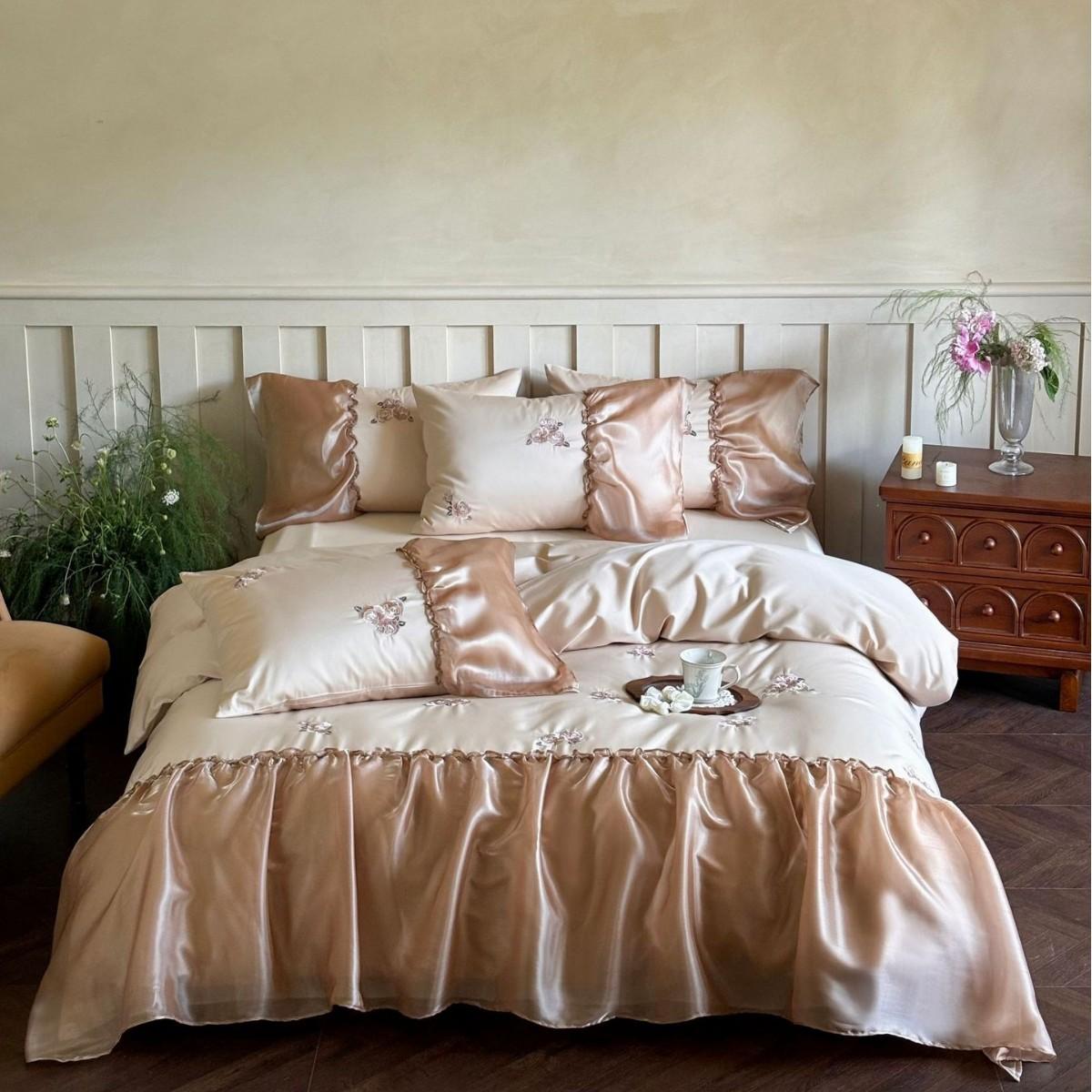 

Комплект постельного белья из чистого хлопка из четырех предметов, французское розовое вышитое кружево, приятный к коже и дышащий пододеяльник, комплект простыни и наволочек. 1.5m/1.8m bed