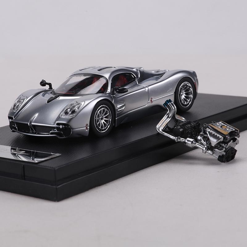 

Hone Model 1:64 Utopia Die-cast alloy car model toy Attached engine model