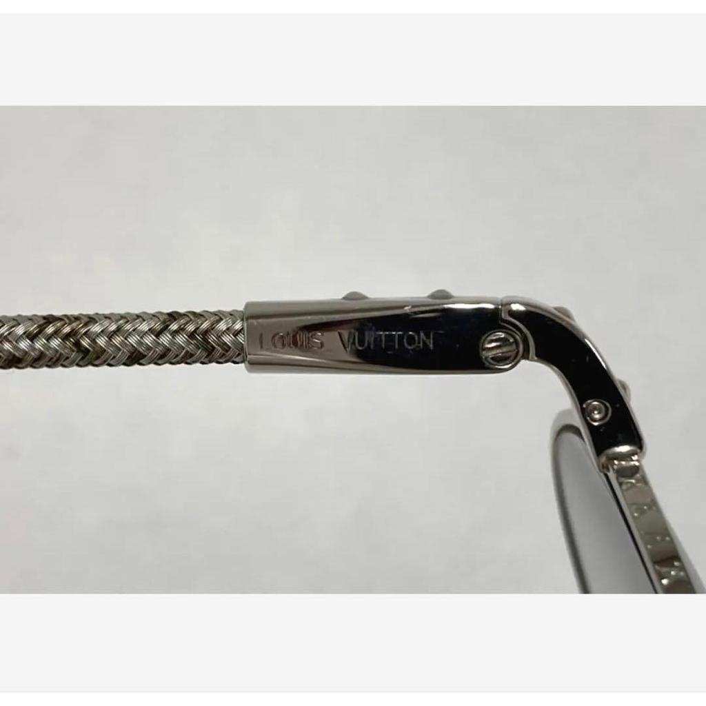Used LOUIS VUITTON Aviator Sunglasses
