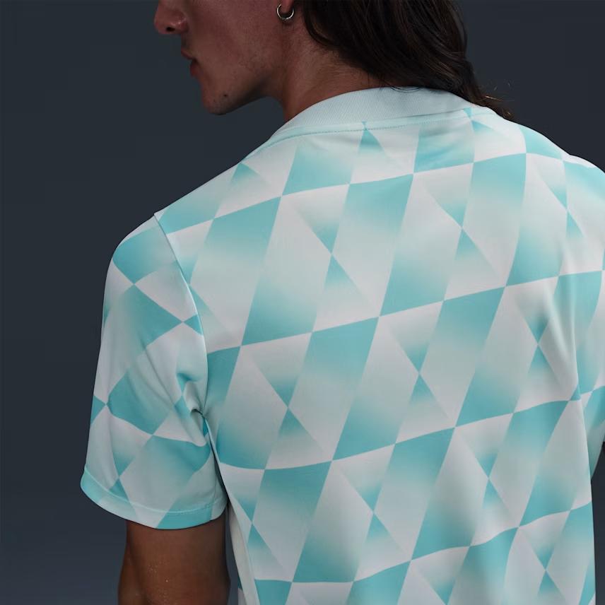 Nike Camiseta de Fútbol de Manga Corta Ajustada con Tecnología Dri-Fit Academy Pro Noruega que Absorbe la Humedad para Hombre tops FZ9713-474