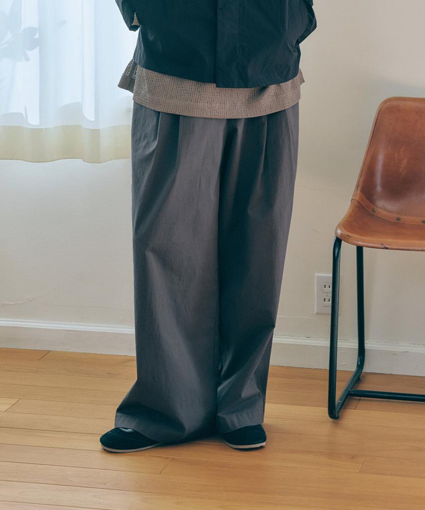 Mallen Unisex Wide Chino Pants Gray
