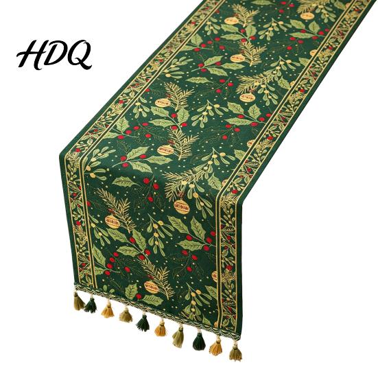 Durable Table Runner Christmas Runner Decorative Stitching Decoration Protects from Hot Spill