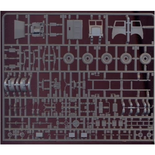 IBG 1/72 British Army Bedford QLD 3-Ton Truck 4x4 Cargo Type Plastic Model Kit PB72001