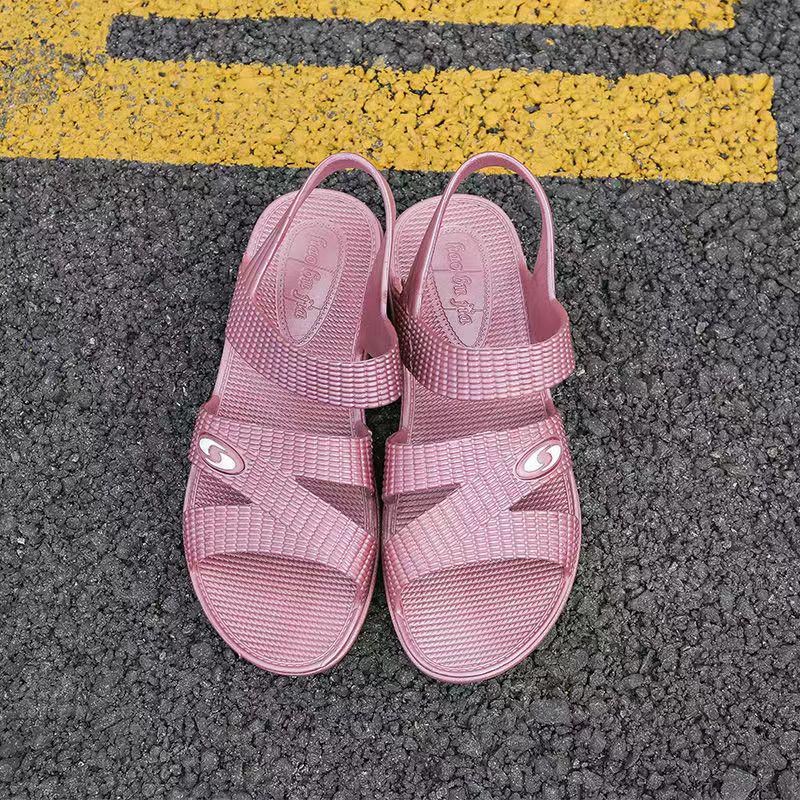 Dámské lehké protiskluzové prodyšné PVC sandály: Ideální pro letní svrchní oblečení