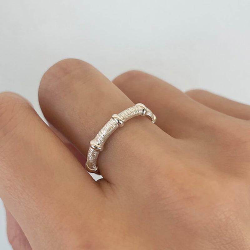 ANOTHER CELL SKEIN RING