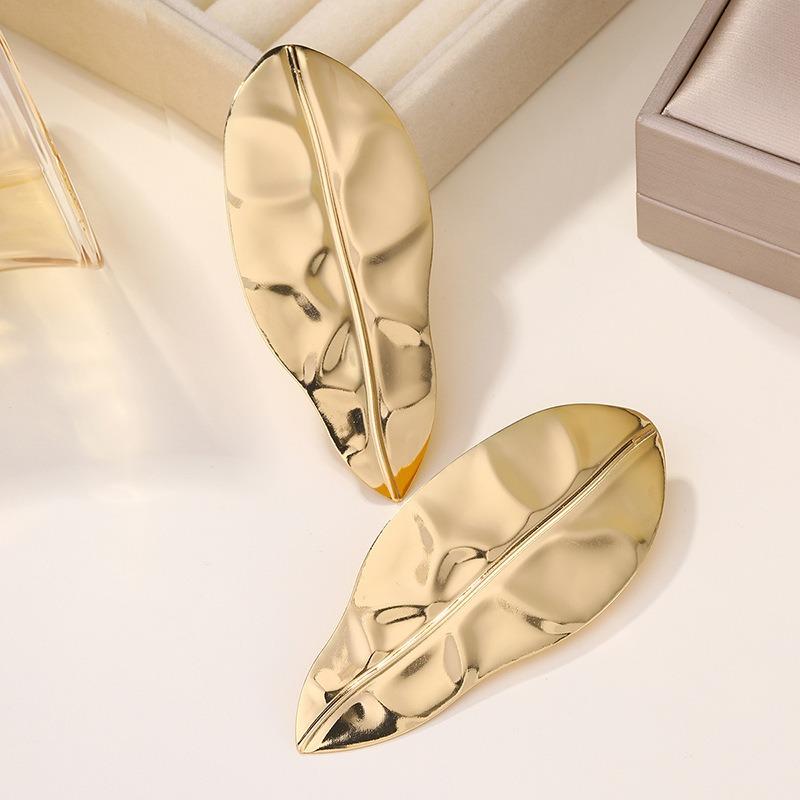 Accessories Exaggerated Alloy Leaf Earrings Niche Folds Irregular Earrings Stud Earrings Women