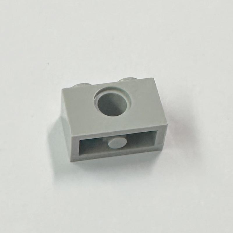 10PCS Moc Building Block Parts Bricks Compatible with 3700 1x2 Perforated Diy Particles Educational Creative Children's Toys