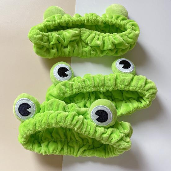 Women Headband Soft Coral Velvet Headband with Anti-Slip Teeth Cartoon Frog Design Elastic Hair Hoop Hair Fixing Hair Accessory