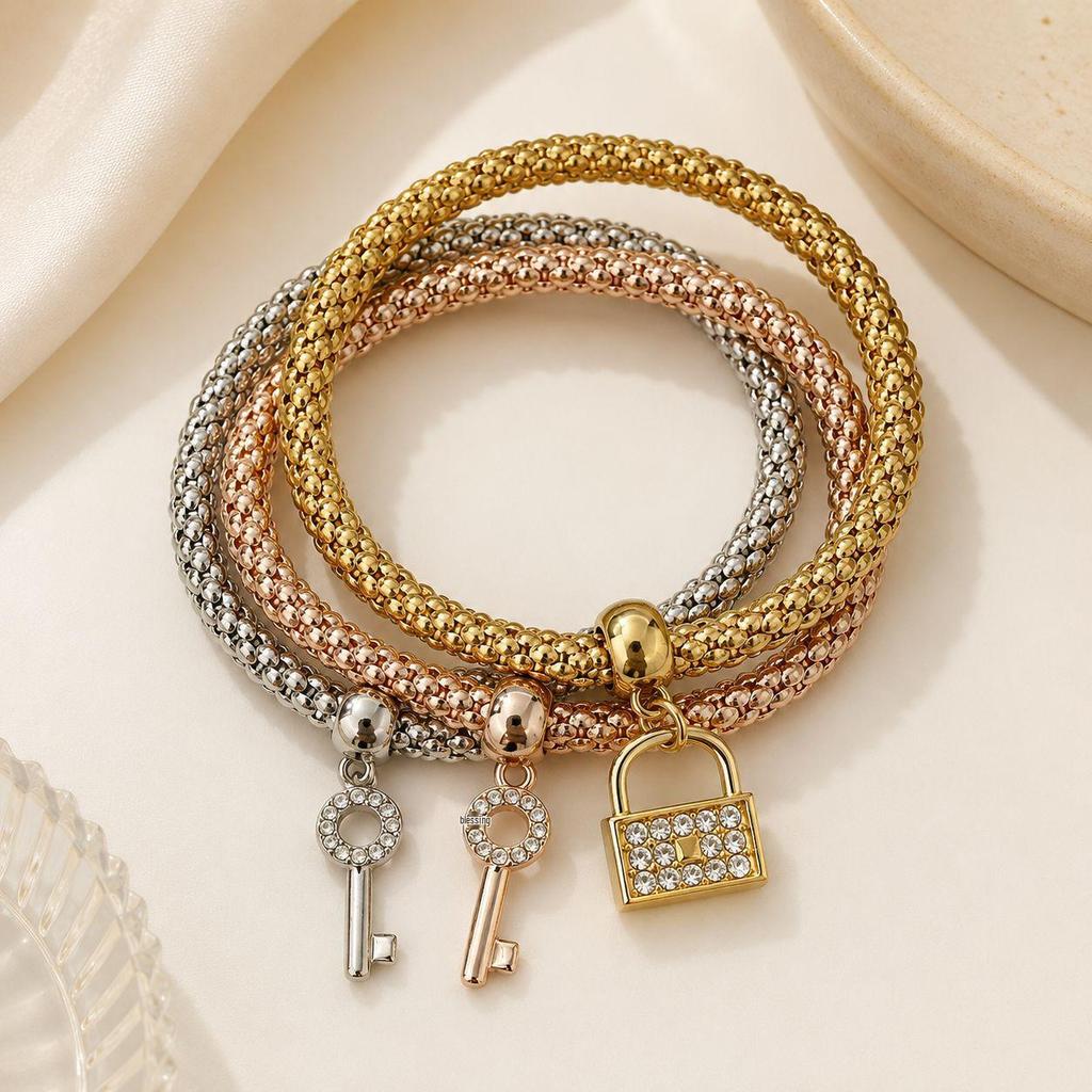 Elegant Elastic Popcorn Corn Chain Rhinestone Bracelet for Women