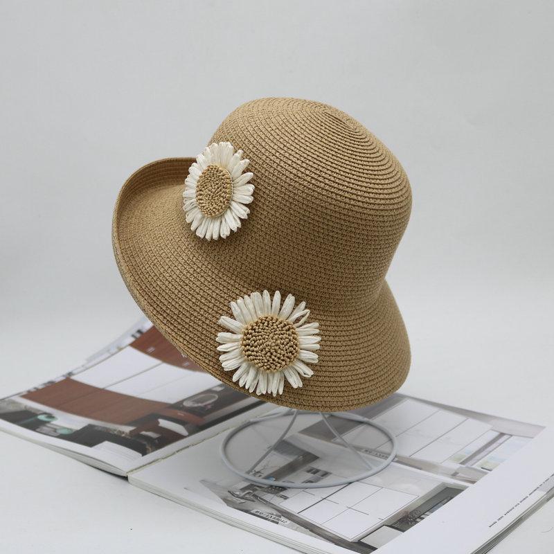 2022 Spring/summer New Handmade Sunflower Straw Hat South Korea Leisure Fisherman Hat Large Rim Fashion Ladies Travel Hat