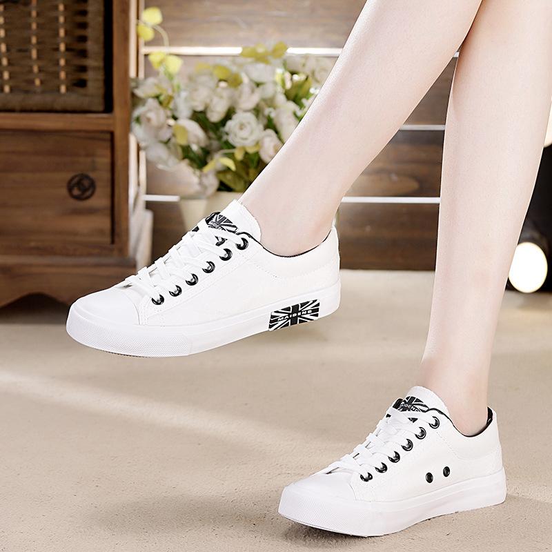 Ladies Fashion  Canvas 2021 Fall Trend Retro Sneakers Korean Lace-up Flat Single Shoes Women's Sneakers