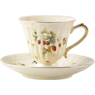 Porzellantasse und Untertassen-Set mit Gold, 170 ml Teetasse und Kaffeebecher, süßes Erdbeermuster