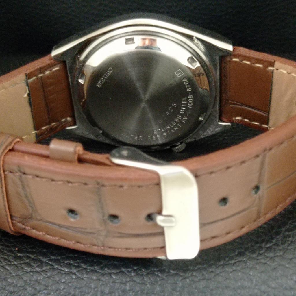 VINTAGE SEIKO 5 AUTOMATIC JAPAN MENS ORIGINAL DIAL WATCH A709161-1