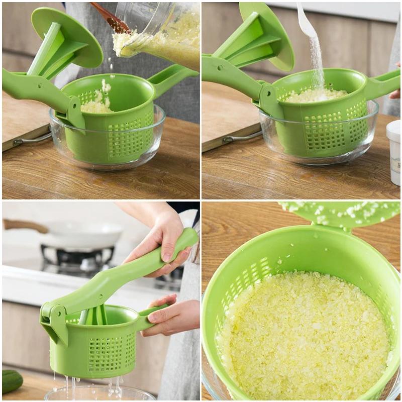Vegetable Stuffing Squeezer Plastic Handheld Fruits Press Dryer Squeezer Water Remover Extruder Lemon Squeezing Kitchen Tool
