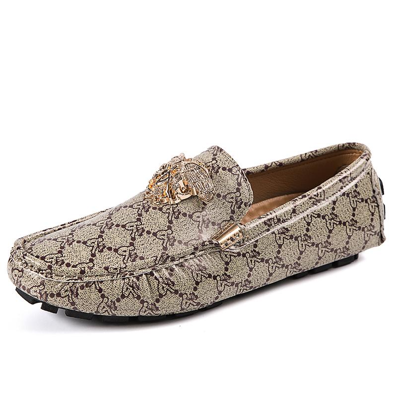 New Men Loafers 2024 Gold Red Luxury Brand Fashion Designer Patent Leather Driving Footwear Mens Comfy Boat Casual Shoes for Men