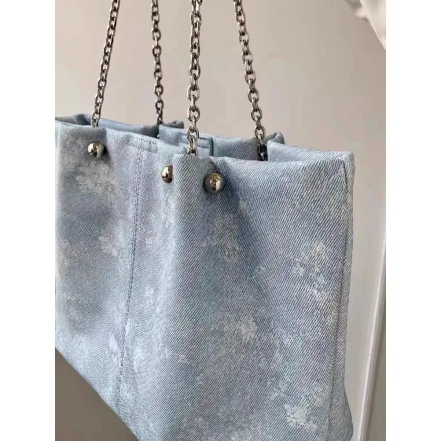 Casual Blue Leather Shoulder Bags Classic Large Capacity College Students Tote Bags High Quality Women's Handbags for Commuting