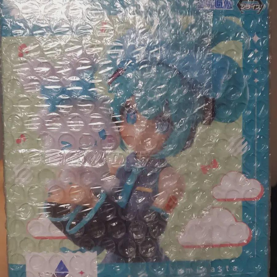 

Фигурка Мику Синаморолл в стоячей версии