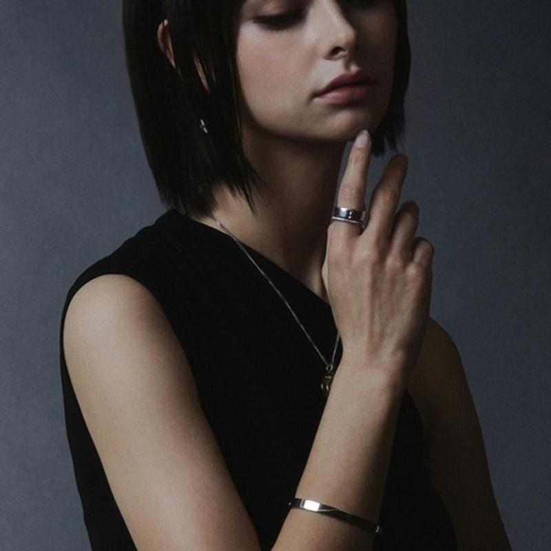 Aphrose Vertical Cut Layered Ring