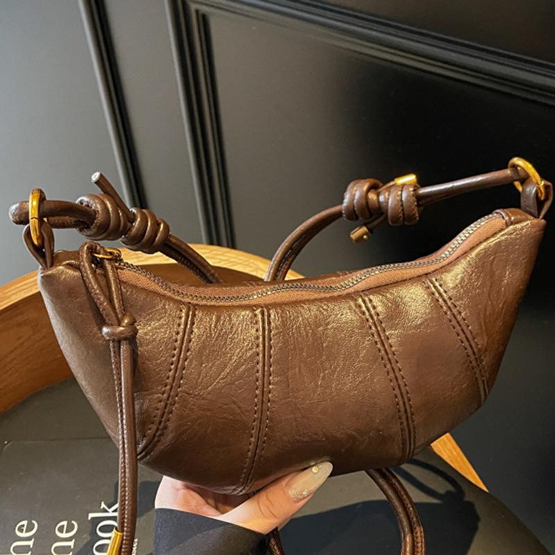 Shoulder bag casual fashion simple Japan and Korea 2025 new trendy INS messenger bag women's bag leisure bag youth bag