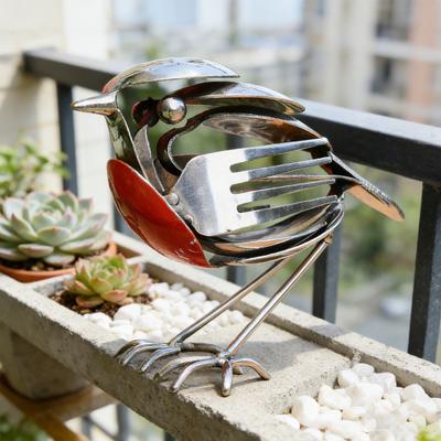Recyceltes Besteck Vogel Skulptur Handgefertigte Metall Rotkehlchen Vogel Figur Schreibtisch Ornament für Innen Außen Tischdeko Geschenk für Vogelliebhaber
