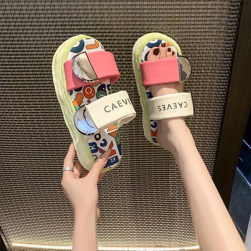 Fashion High Quality Fashionable Womens Slippers For Summer 2025 New Color Blocked Thick Soled Trendy Casual Sandals Zapatillas De Mujer