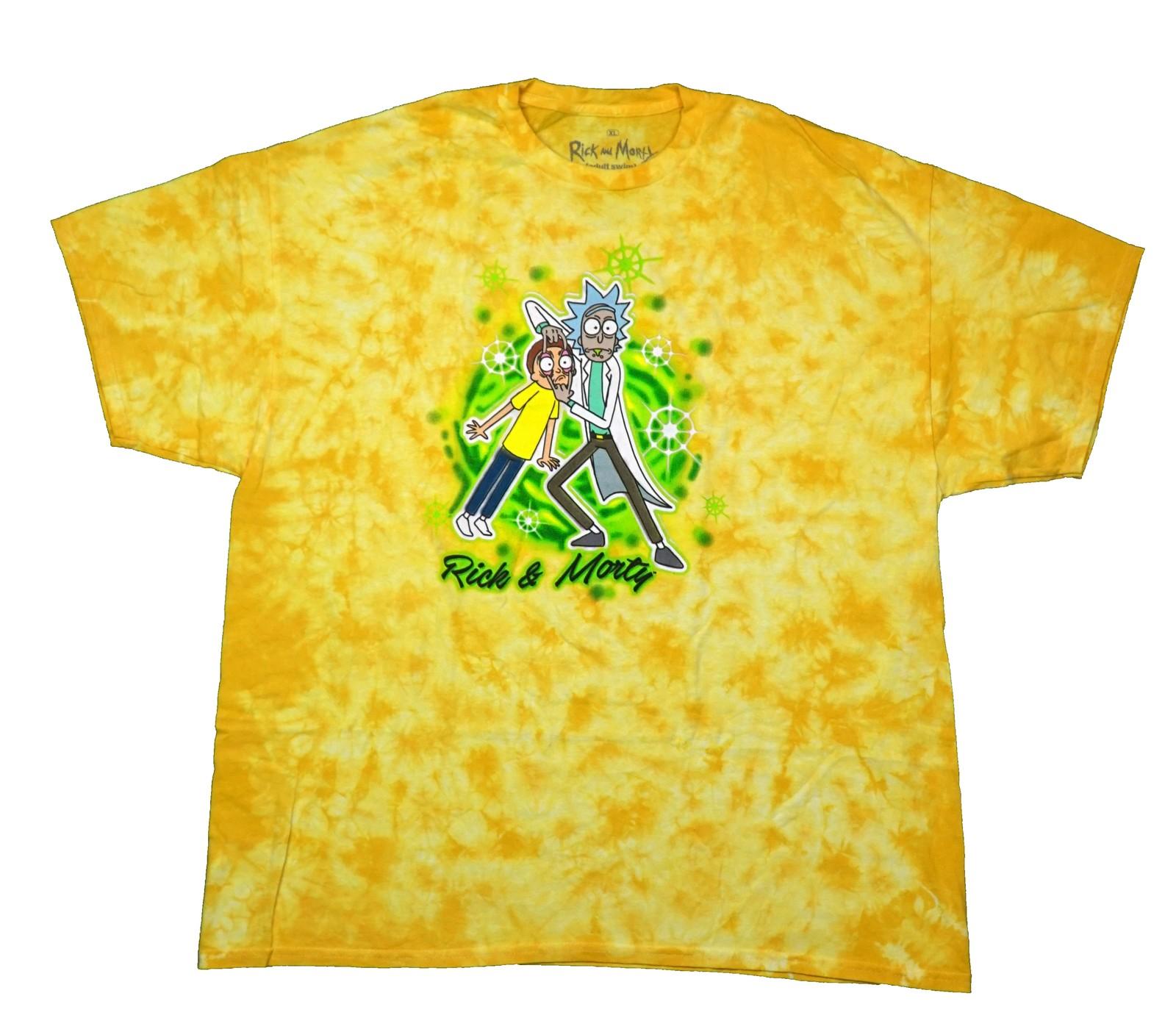 Rick and Morty New Adult T-Shirt - Rick Forcing Morty Eyes Open XL