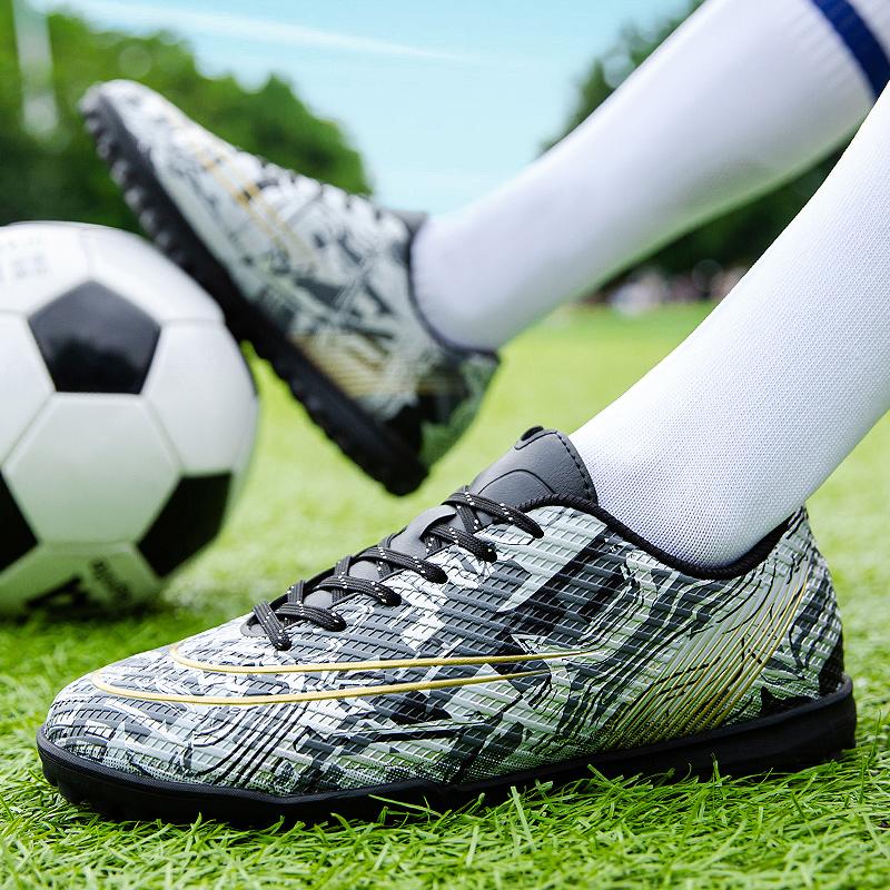 Children Soccer Shoes Professional Training TF/AG Boots Men Soccer Cleats Sneakers Kids Turf Futsal Football Shoes for Boys Size 34-45