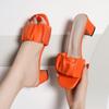 Hausschuhe Damen Sommer Klobiger Absatz Mode Plissee Eckige Zehenpartie Grün Orange Damen Sandalen Lässig Elegant Damen Kleiderschuhe