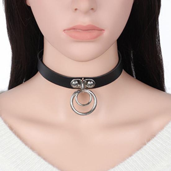 Women Choker Heart Hip Hop Faux Leather Exaggerated Rivets Collar Choker for Daily Wear