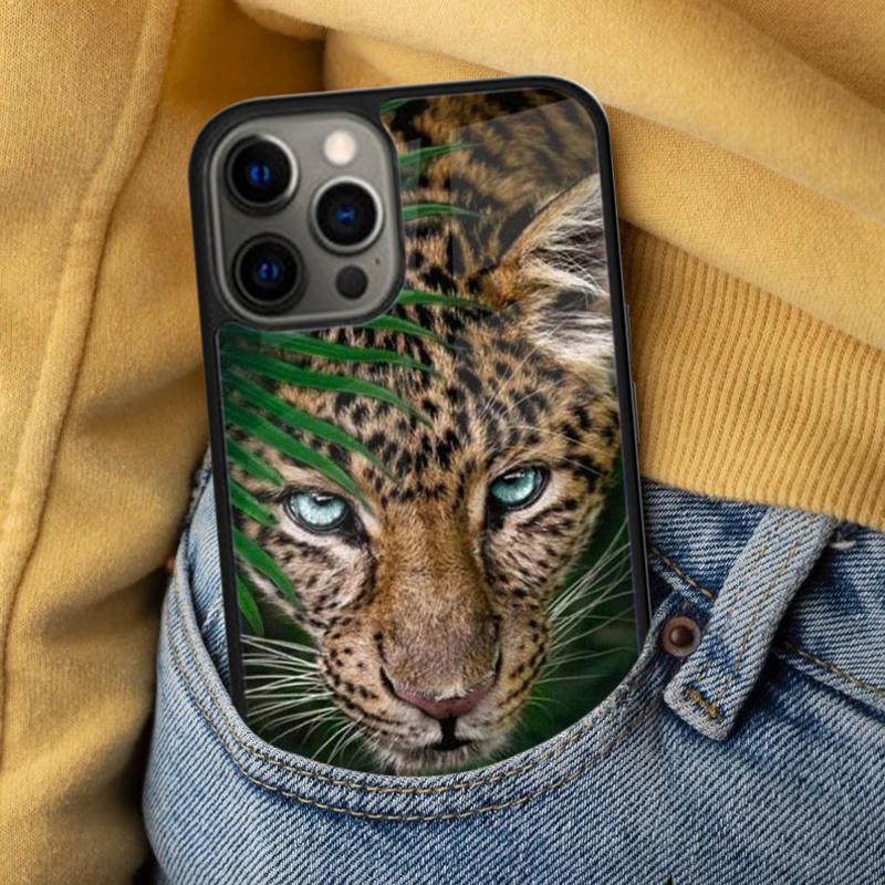 Luxury Tiger Leopard Soft Phone Case for iPhone 17 Air 16e Pro max 15 Pro 13 14 Plus 11 12 MagSafe Magnetic Coque