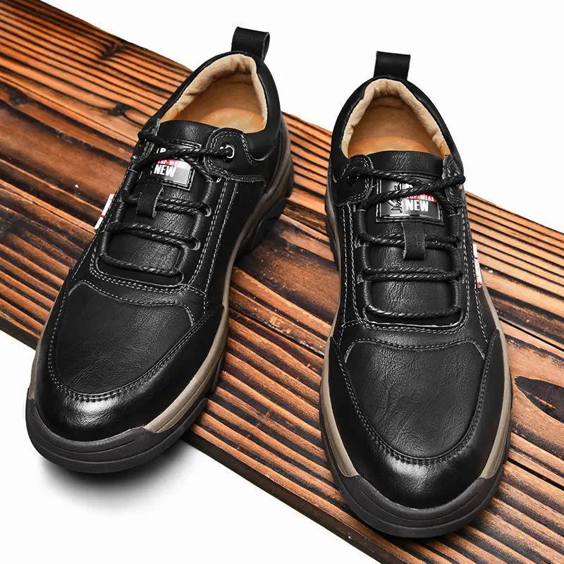 Men's Sneakers Leather Men Casual Shoes Moccasins Breathable Retro Men Sports Walking Shoe Outdoors Hiking Sneakers