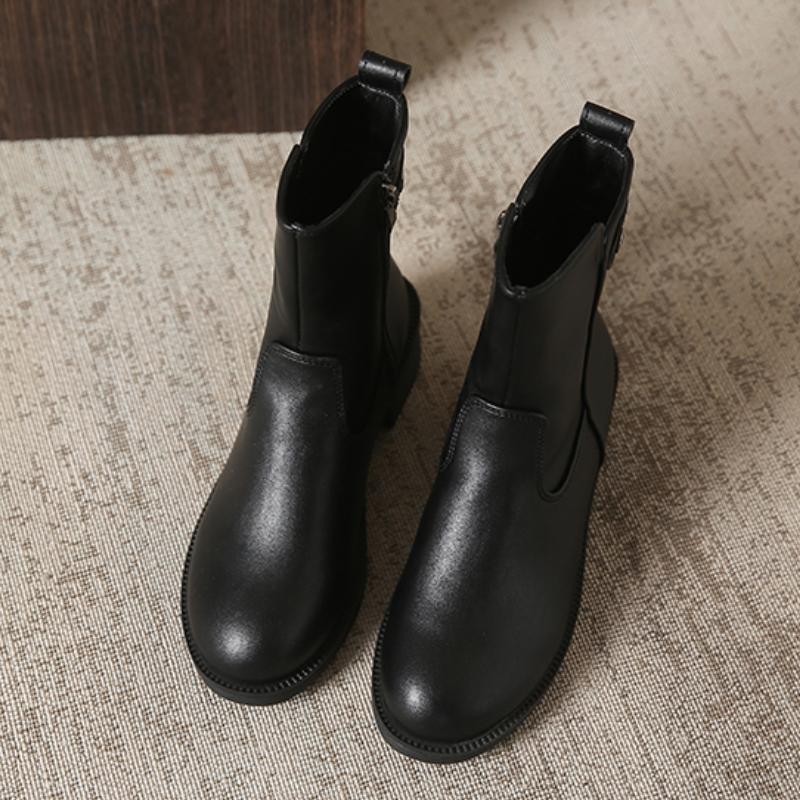 Women Winter Boots Anti Slip  New Genuine Leather Women Short Boots Large Size Wool Women Motorcycle Boots