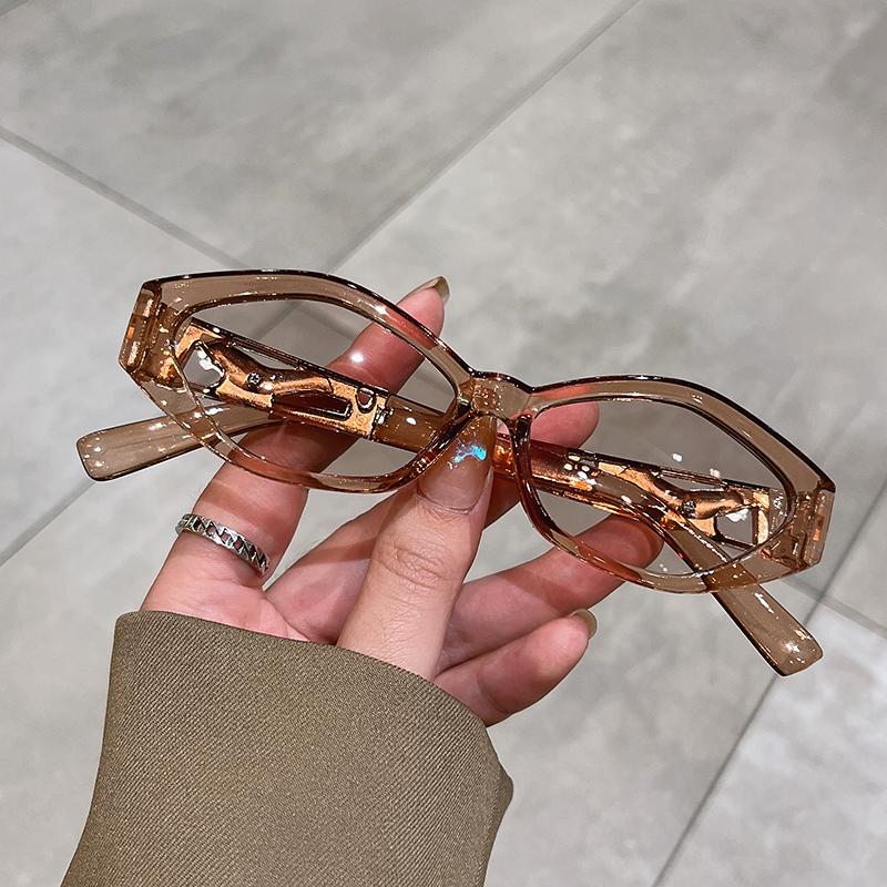 Women Cat Eye Glasses New Fashion Multi-color Rim Blue Light Blocking Sweet Eyeglasses Trendy Stylish Design Eyewear