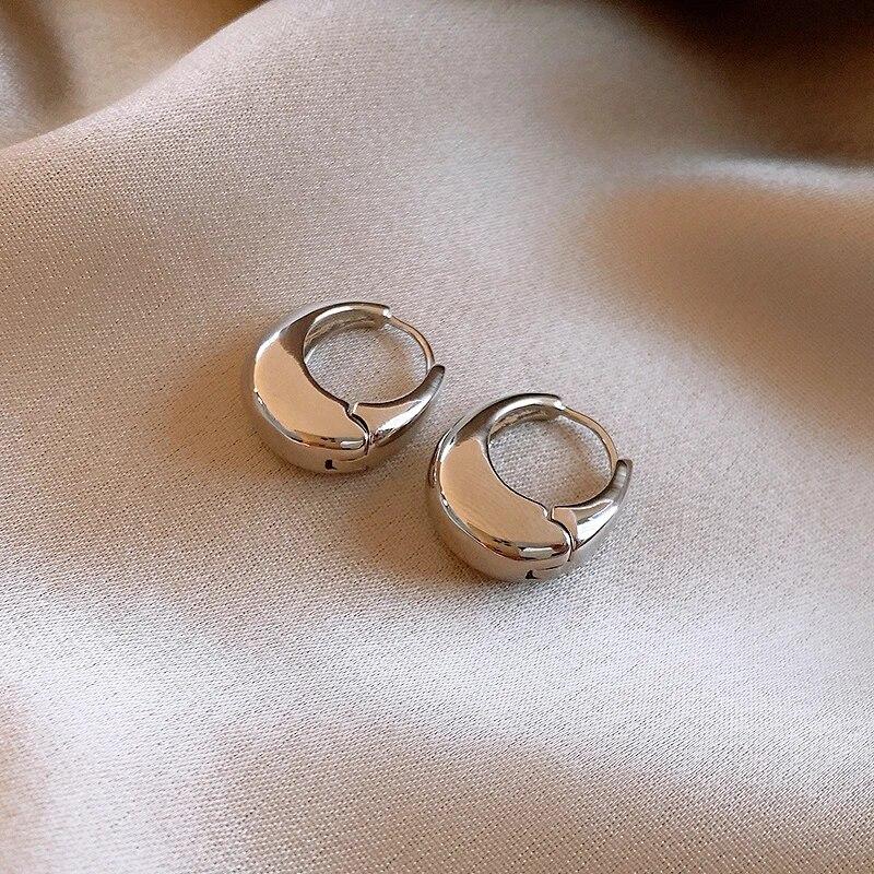 Punk Oval Hoop Earrings Metallic Geometric Ear Buckle Minimalist Style U-shaped Ear Buckle Daily Life Earring Accessories