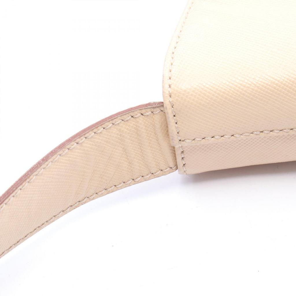 Used Salvatore Ferragamo Gancini Shoulder Bag leather Beige Used Women
