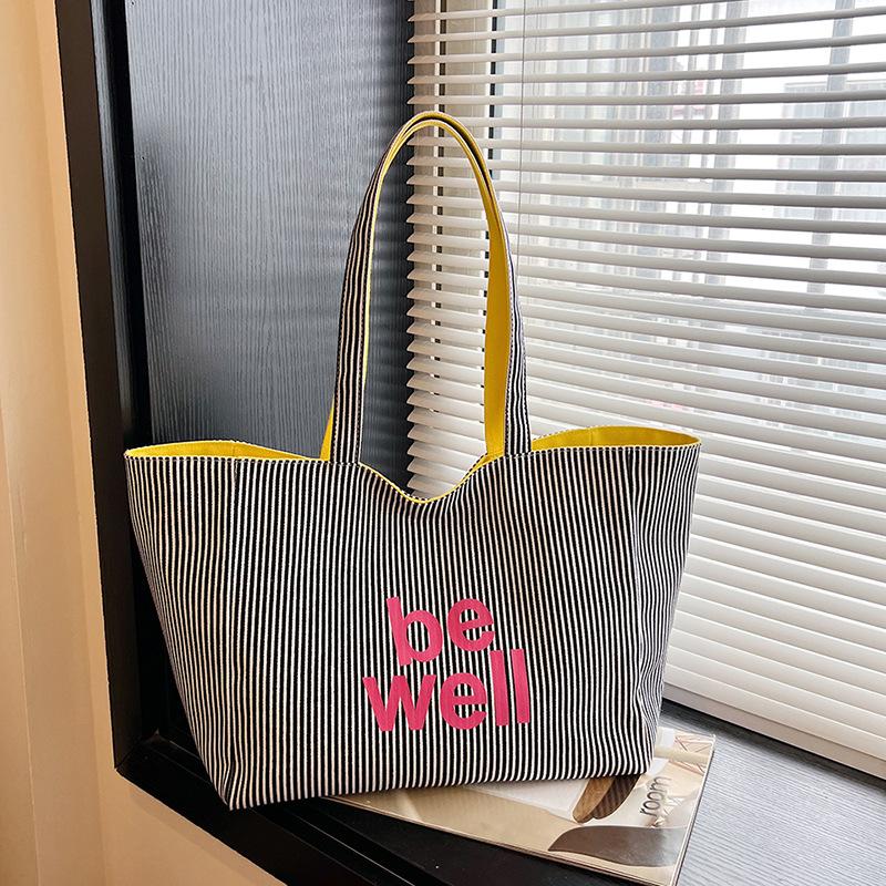 Casual Big Bag Women's New Canvas Shoulder Bag Large Capacity Tote Bag Class Commuter Handbag