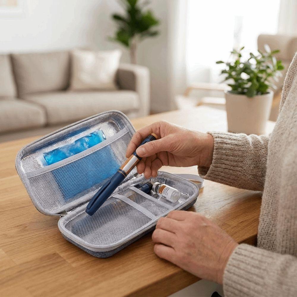Waterproof Insulin Cooling Bag Shockproof Thermal Insulated Insulin Vial Storage Case Dust-proof Medicine Storage Box